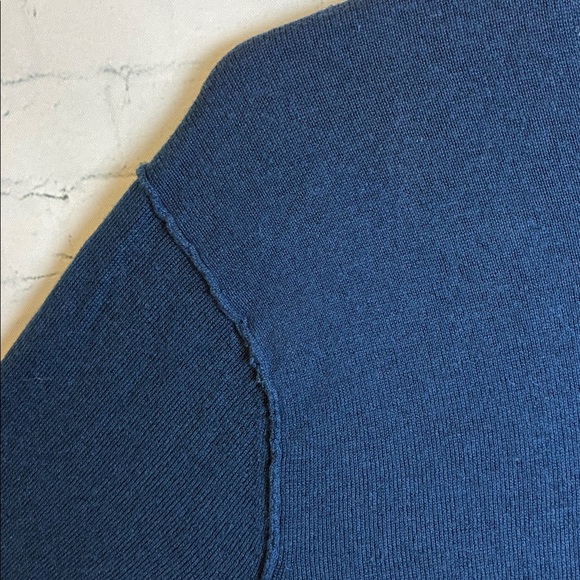 Vince Silk Cashmere Blend Crewneck Sweater Men’s L Blue Elevated Basic Luxury - Picture 5 of 15